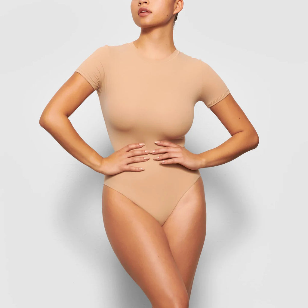 Seamless Short Sleeve Shaping Tee