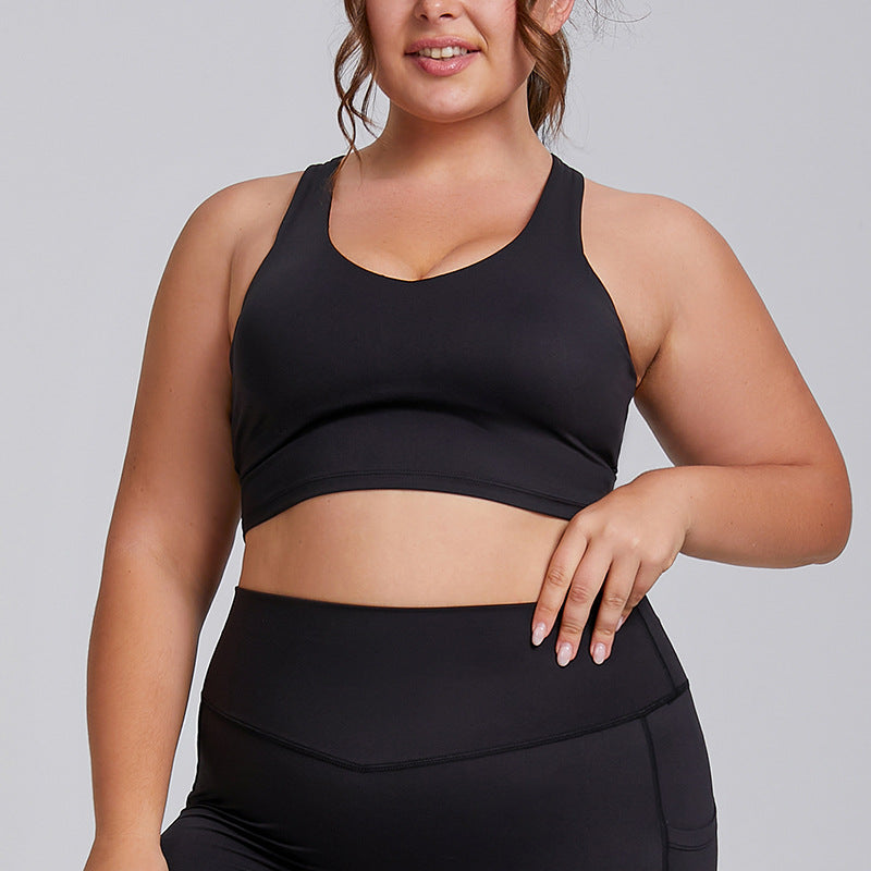 Plus-size yoga set