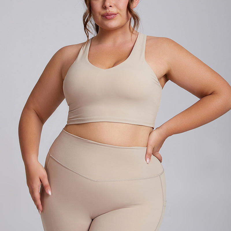 Plus-size yoga set