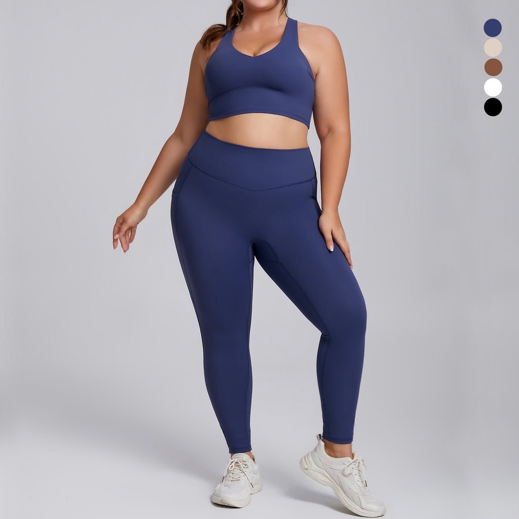 Plus-size yoga set